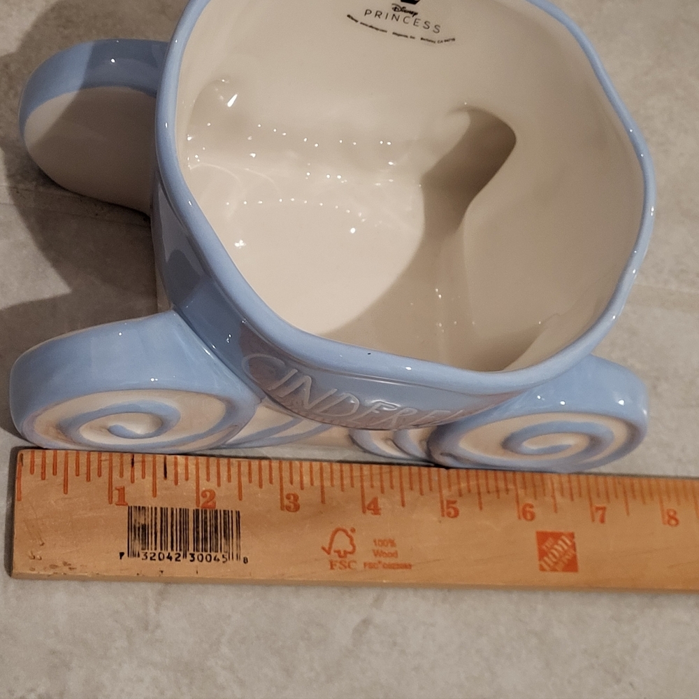 Rae Dunn Blue and White Cinderella Carriage Bowl/Planter - Picture 4 of 5